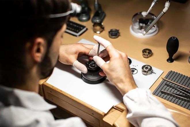 可靠性四大方面横向对比！你觉得谁赢了？5万价位段时下两大热门计时表从颜值到(图4)