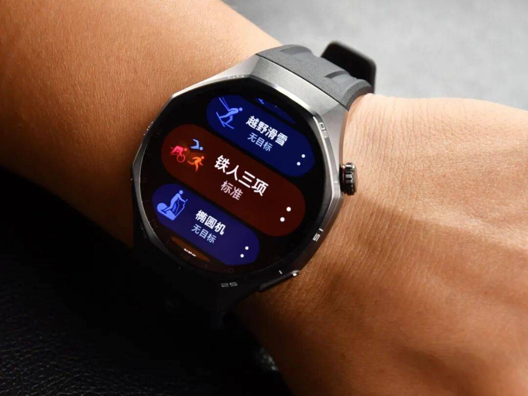 评测：2千元档位最值得买的智能手表华为WATCH GT 6系列综合(图4)