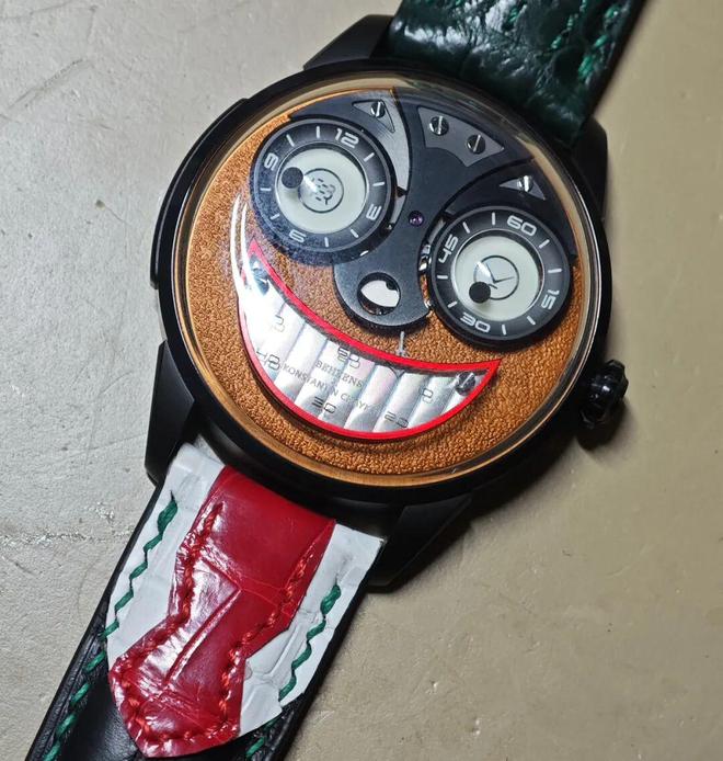 格1被夸到懵就此入手表深坑表友故事（1）